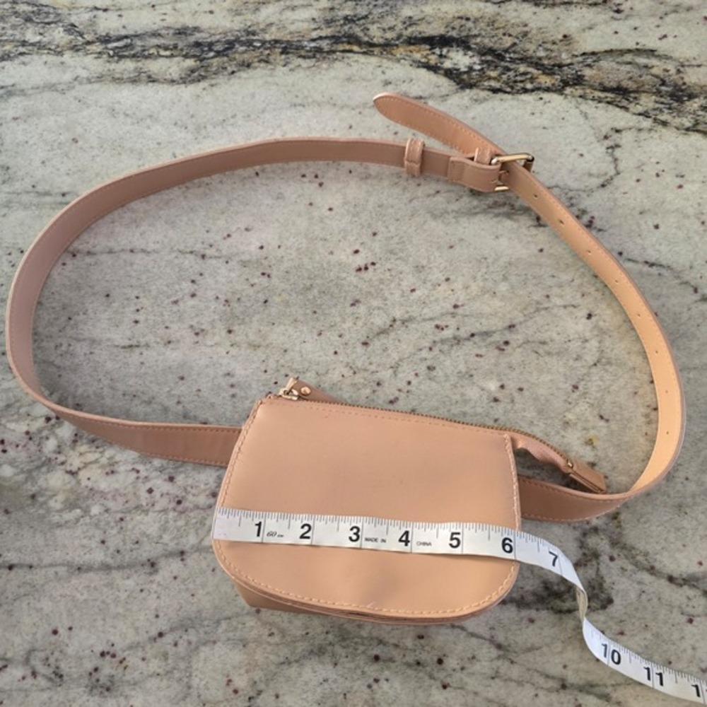 Belt bag tan and gold hardware A NEW DAY